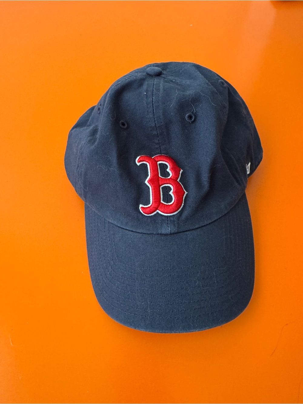 Boston Red Socks Baseball Cap with Red 'B' Embroidery, new without tags
